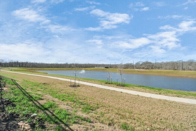Building Photo - 4710 Austin Landing