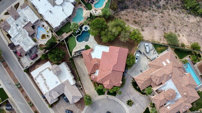 Building Photo - 6528 Calle Placido Dr