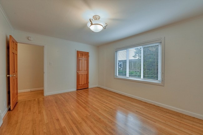 Building Photo - 715 30th Ave