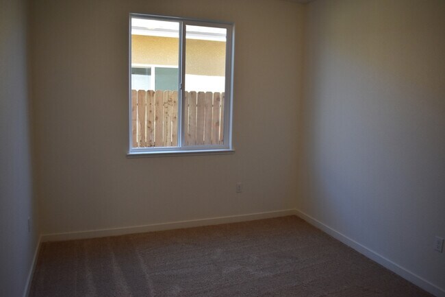 Building Photo - 4851 Mari Cruz Ln