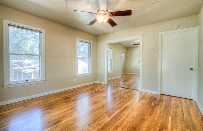 Building Photo - 1603 Lightsey Rd