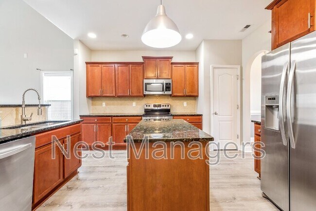 Building Photo - 1081 Ronald Reagan Drive