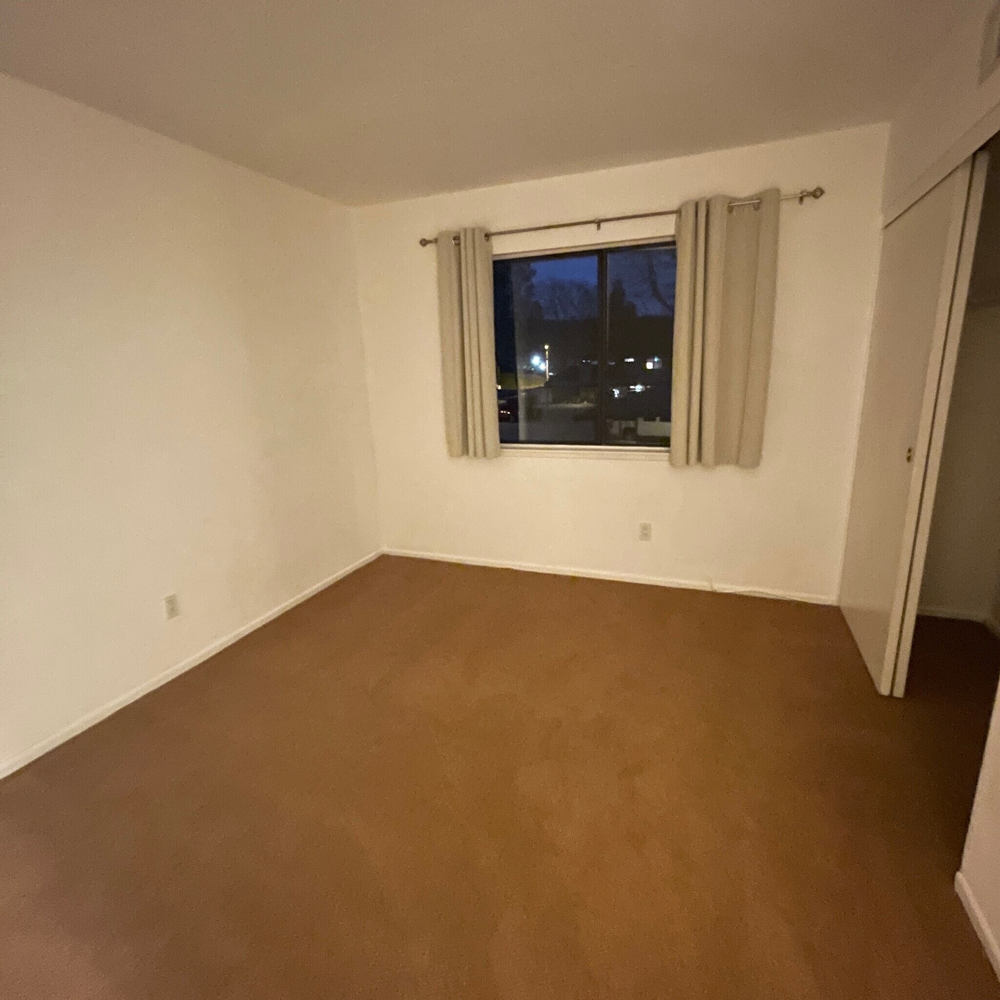 Building Photo - 28817 Conejo View Dr