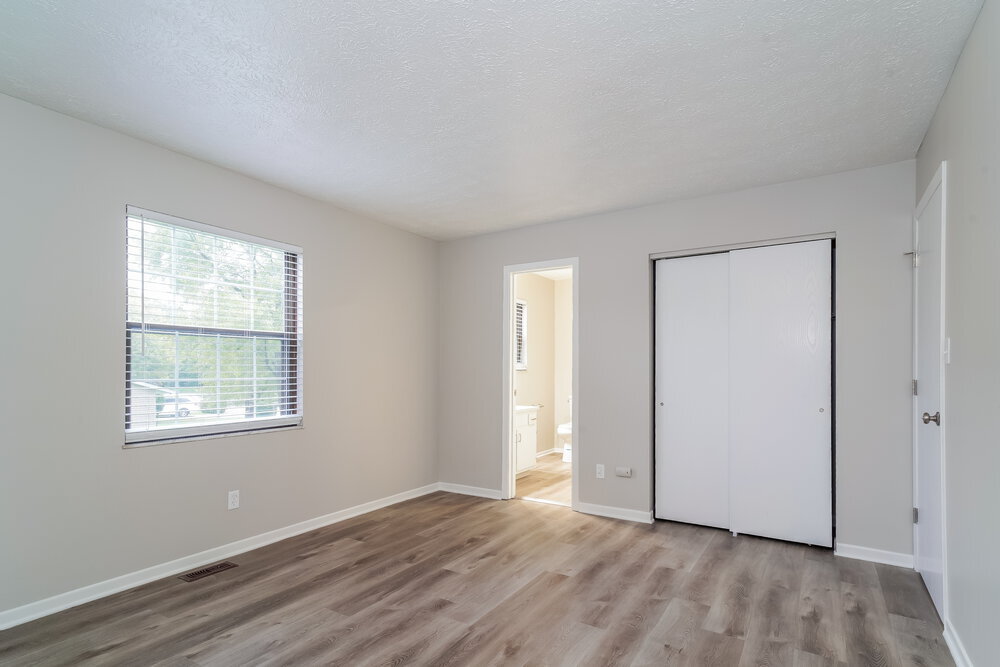 Building Photo - 3420 Wedgewood Dr