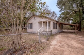Building Photo - 308 Kelley Blvd