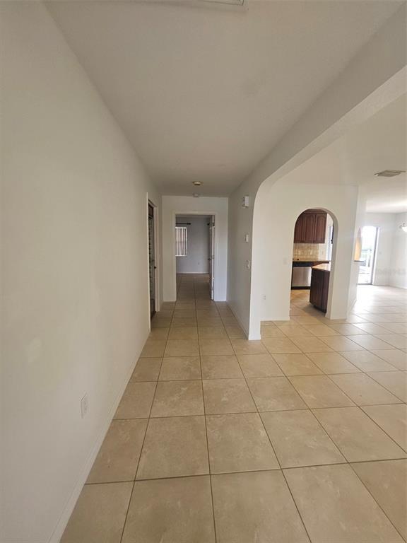 Building Photo - 4420 Palm Dr