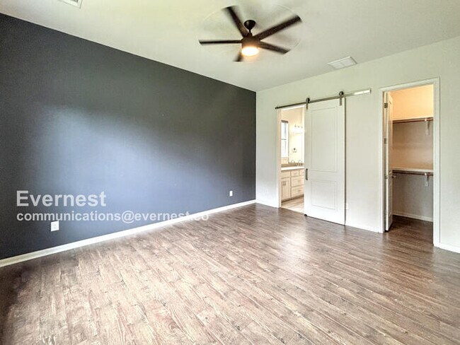 Building Photo - 14941 Running Deer Trail
