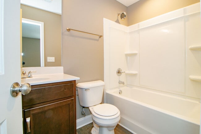Building Photo - 325-G Landrum Place
