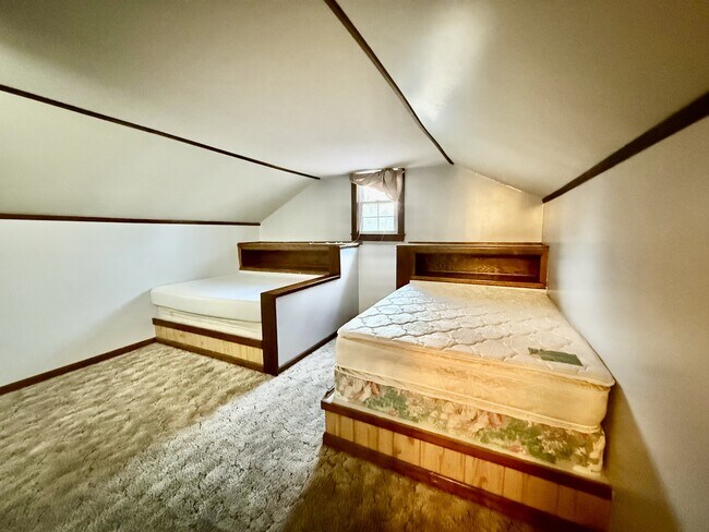 Building Photo - 2703 Old Spartanburg Rd