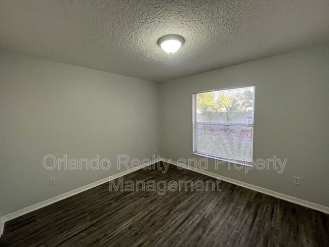 Building Photo - 4907 Blackburn Ct