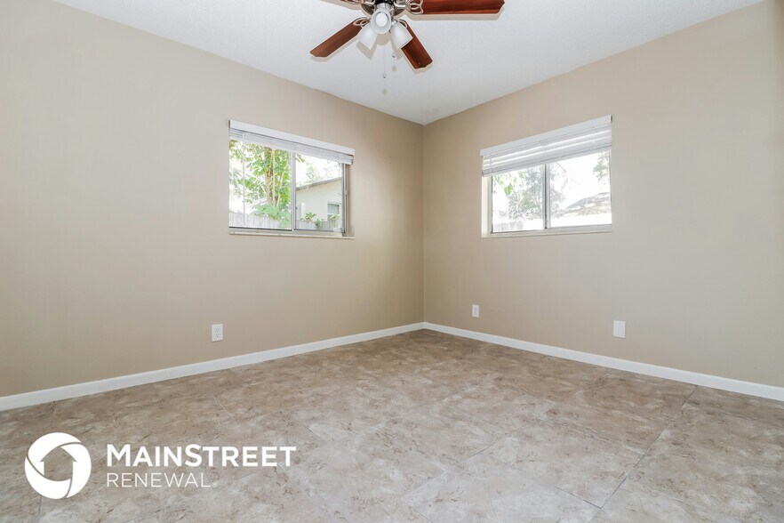 Building Photo - 37 Harbor Oaks Cir