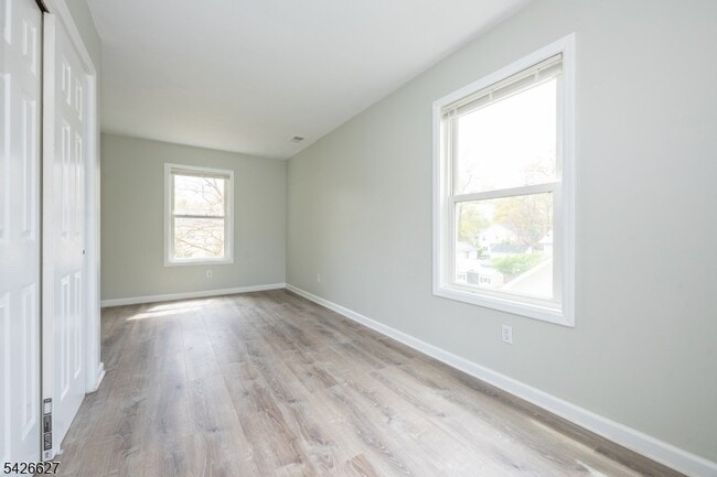 Building Photo - 99 Chesapeake Ave