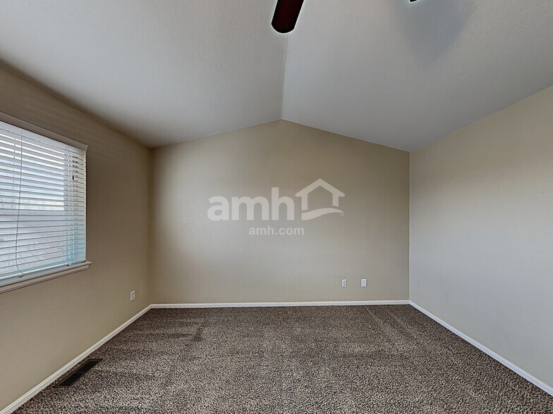 Building Photo - 4259 S Killarney St