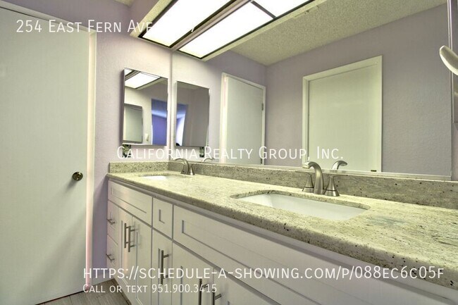 Building Photo - 254 E Fern Ave