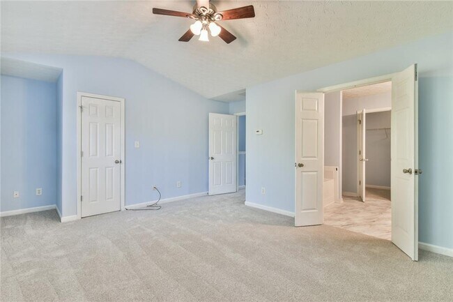 Building Photo - 1526 Viero Dr