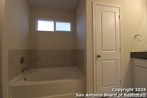 Building Photo - 191 Amethyst Woodstar