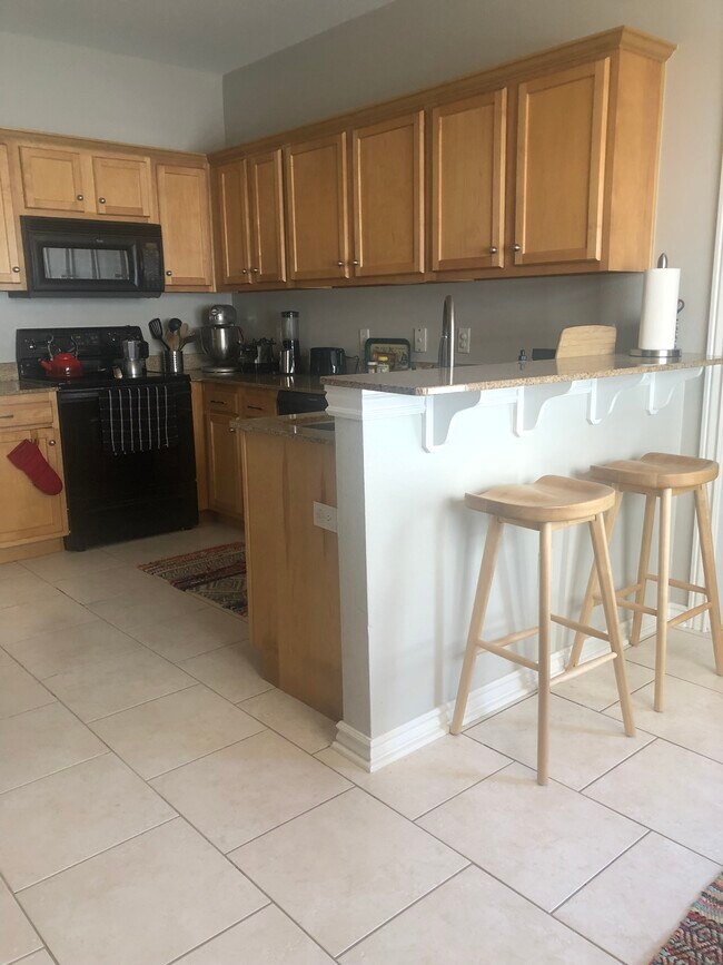 Building Photo - 1507 NE Benjamin Greens