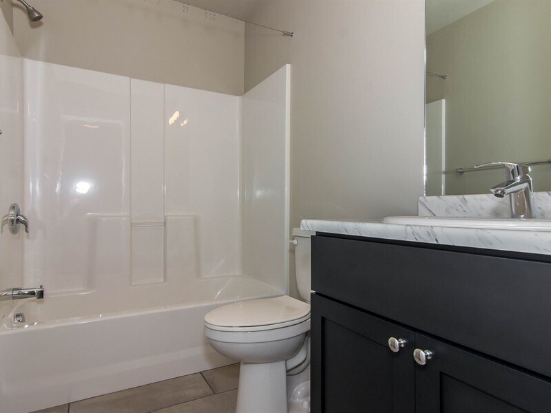 Building Photo - 1405 S 300 E