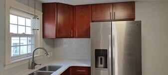 Building Photo - 37 Walworth St