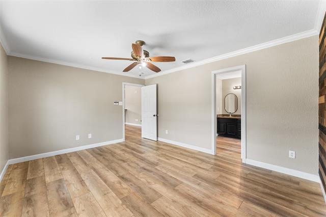 Building Photo - 132 Birdsong Ln