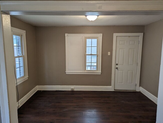 Building Photo - 1620-1622 High Street