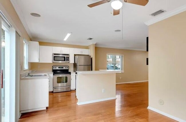 Primary Photo - 8678 SW 23rd Ct