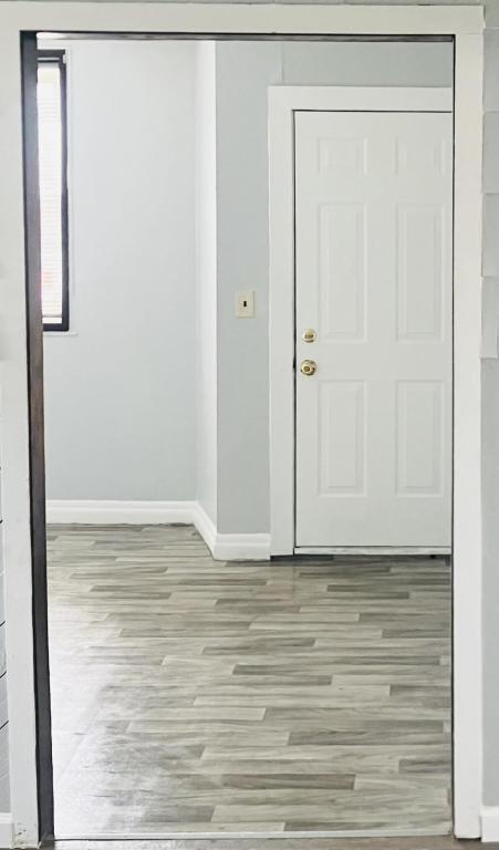 Building Photo - 292 Mill St