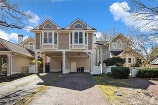 Building Photo - 742 Victorian Pl