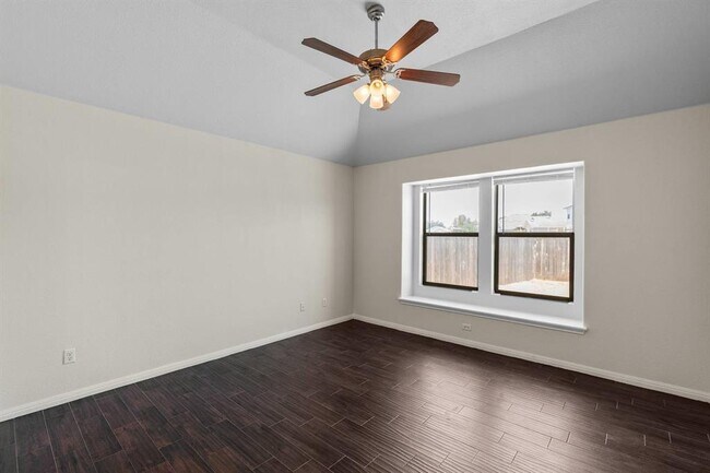 Building Photo - 12920 Snow Ln