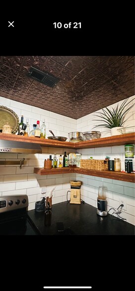 Building Photo - 217 Saint Luke Ct