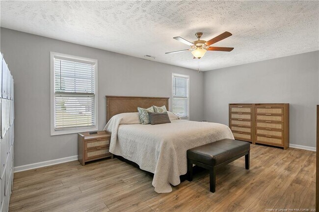 Building Photo - 4631 Cedar Pass Dr