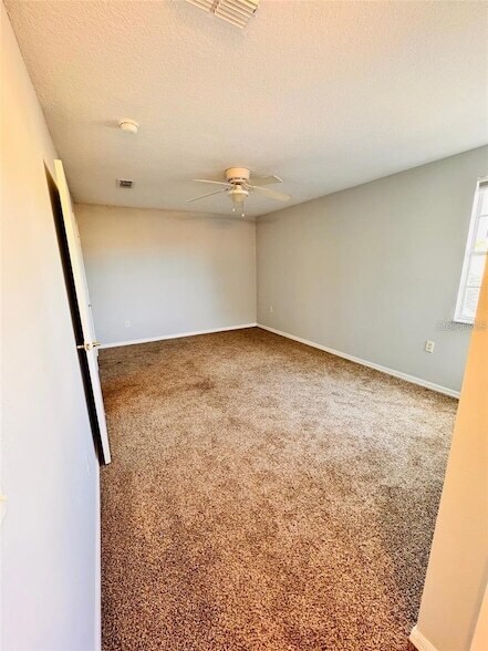 Building Photo - 722 Washington Palm Loop