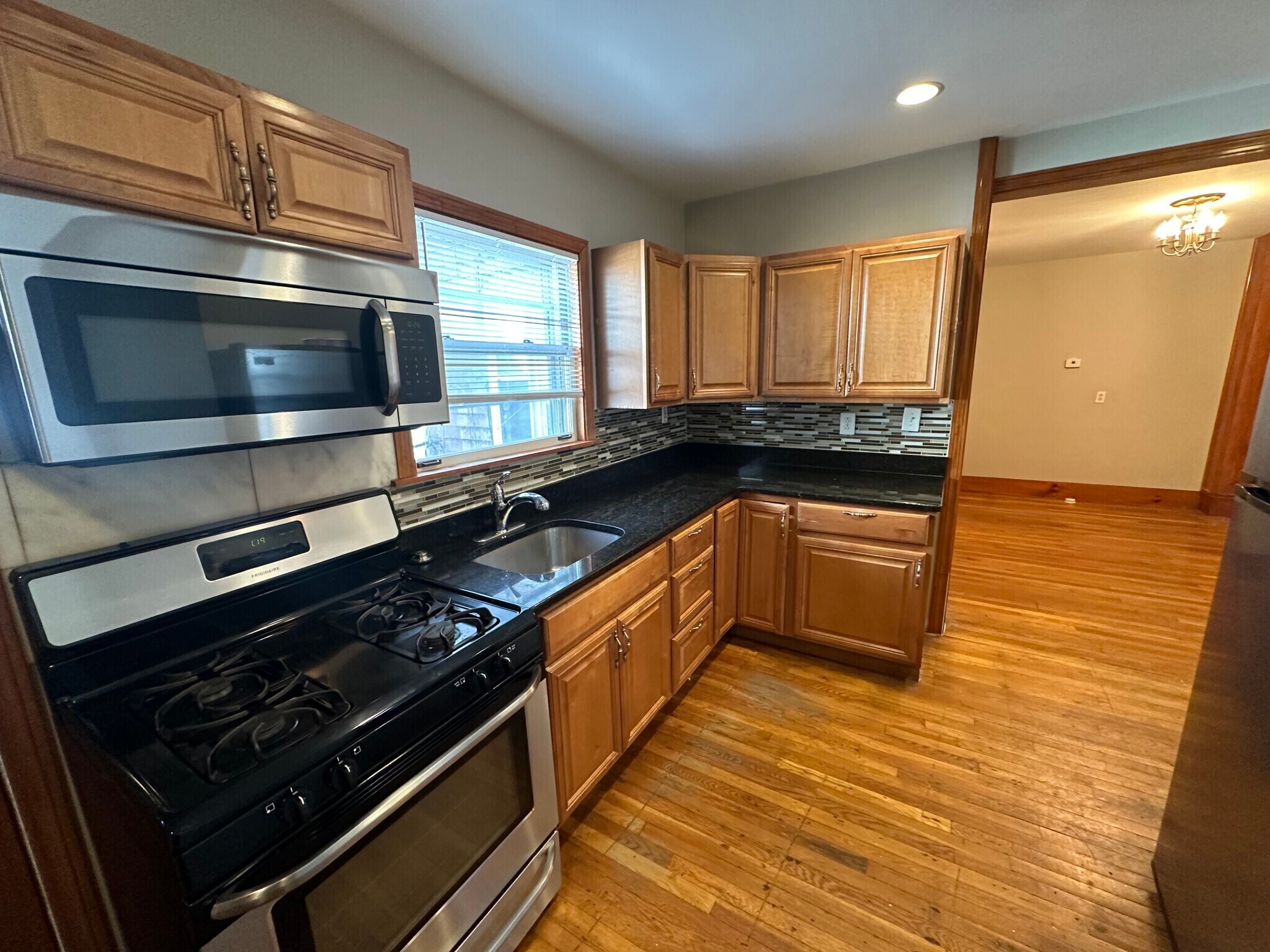 Building Photo - 258 Lexington St