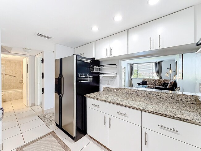 Building Photo - 755 Dotterel Rd