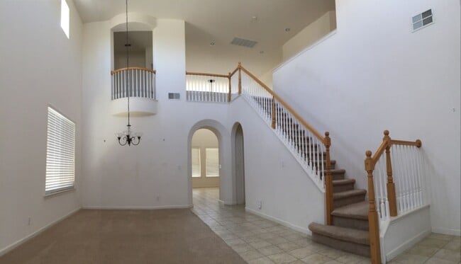 Building Photo - REDUCED!  BEAUTIFUL TWO STORY 5 BEDROOM 3 ...