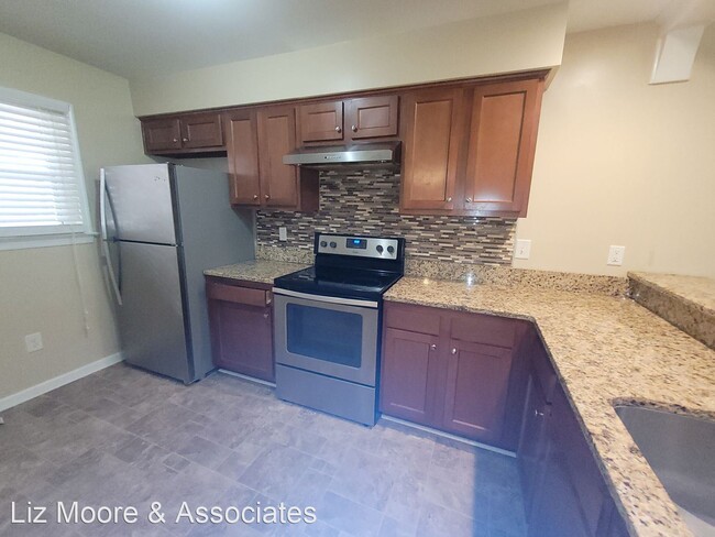 Building Photo - 2 br, 2 bath House - 108 Lantana Lane #26