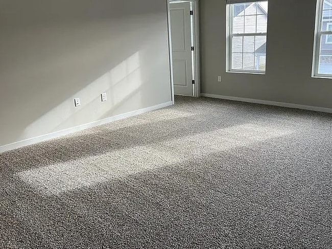 Building Photo - 17026 Sutton Ln