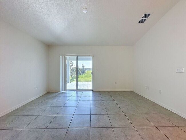 Building Photo - BEAUTIFUL HOME IN PRESERVATION POINTE, DAVENPORT