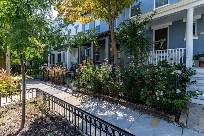 Building Photo - Rare Gem in LeDroit Park w/ Parking!
