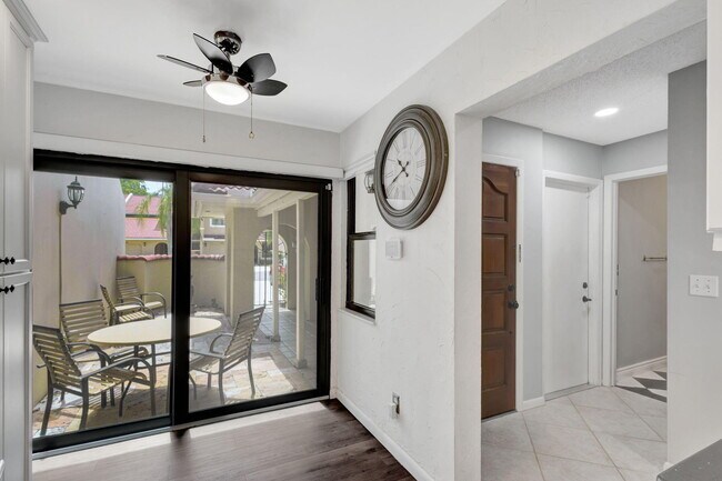 Building Photo - 807 Windermere Way