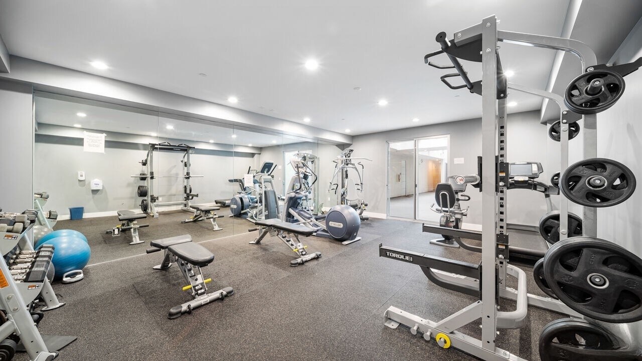 Building Photo - 1101 S Harvard Blvd