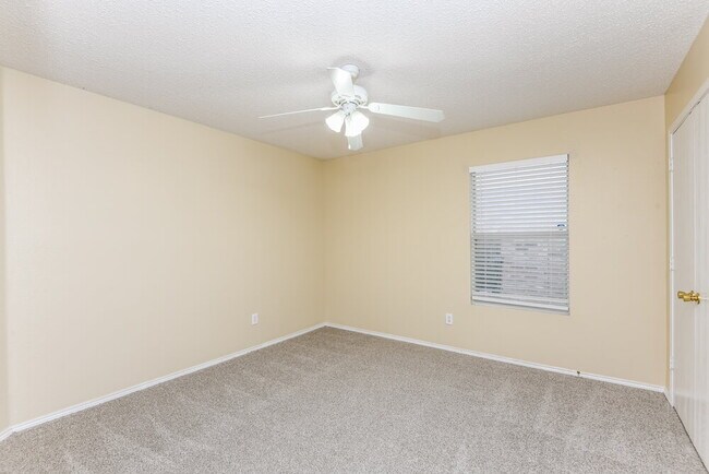 Building Photo - 3956 Golden Horn Ln