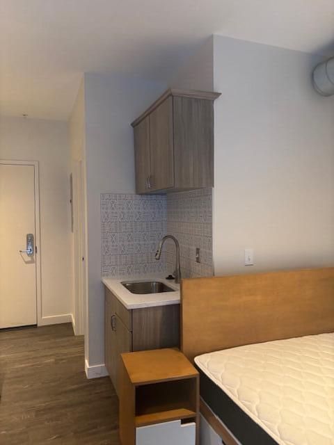 Building Photo - 503 Horton St