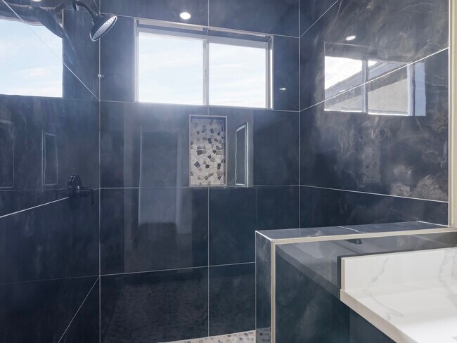 Building Photo - 327 Rd 5840