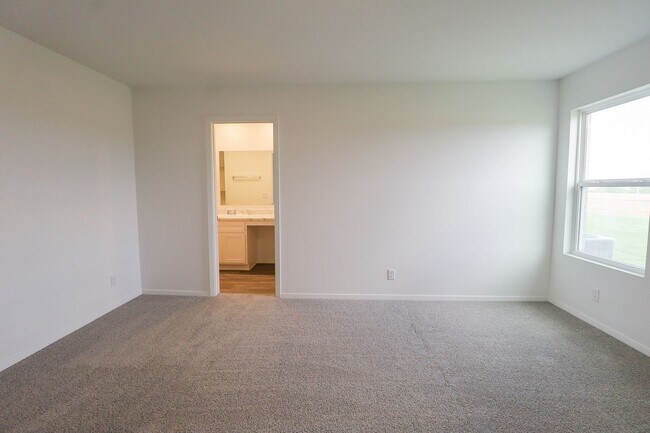Building Photo - 3 Bed | 2 Bath | New Build in Bixby