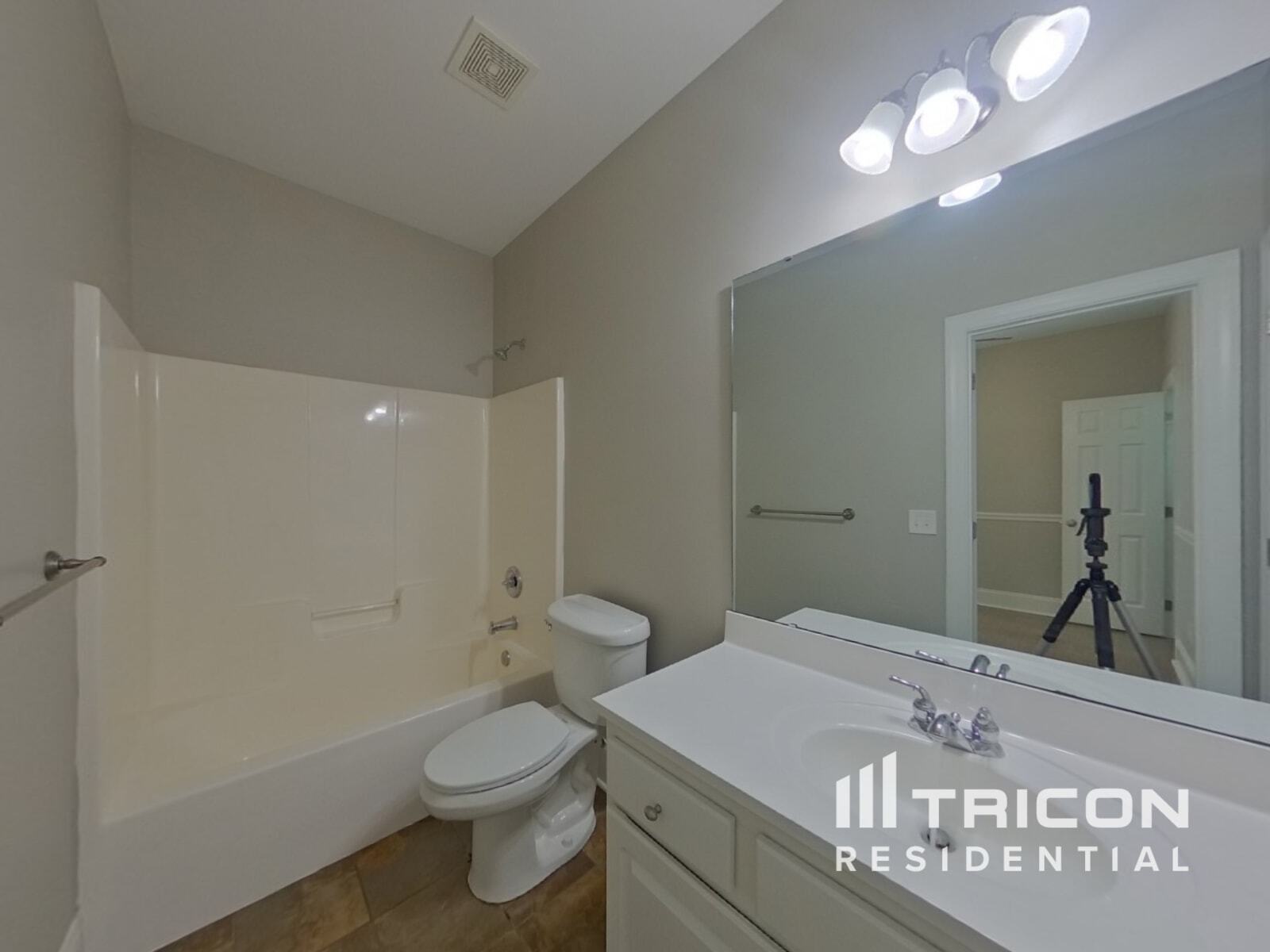 Building Photo - 1129 Moray Ct