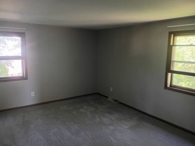 Building Photo - 20550 Coventry Dr