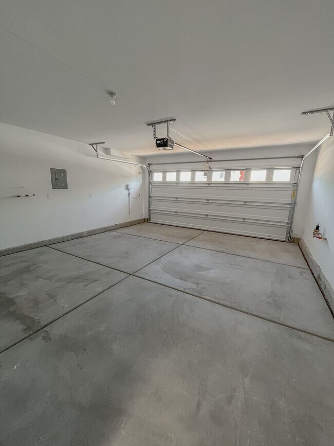 Building Photo - 7707 Liberty Fls St