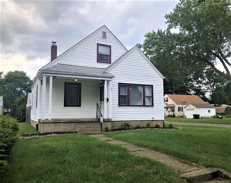Primary Photo - 630 Essex St