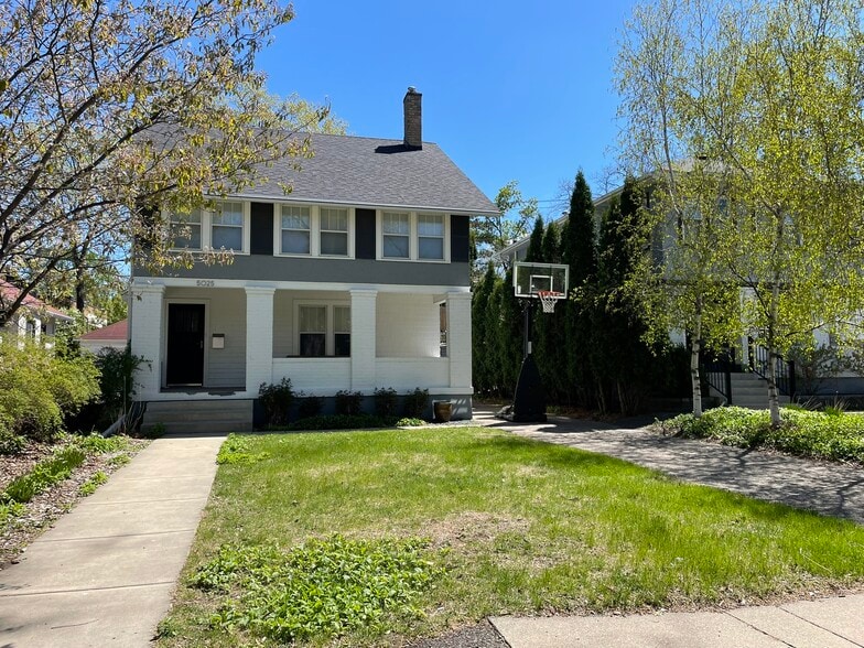 York Avenue South - 5025 York Ave S